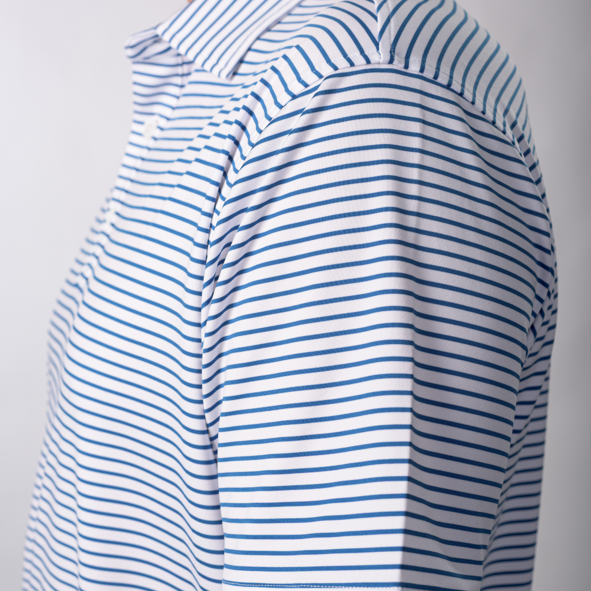 The Thompson Polo White / Baleine Blue