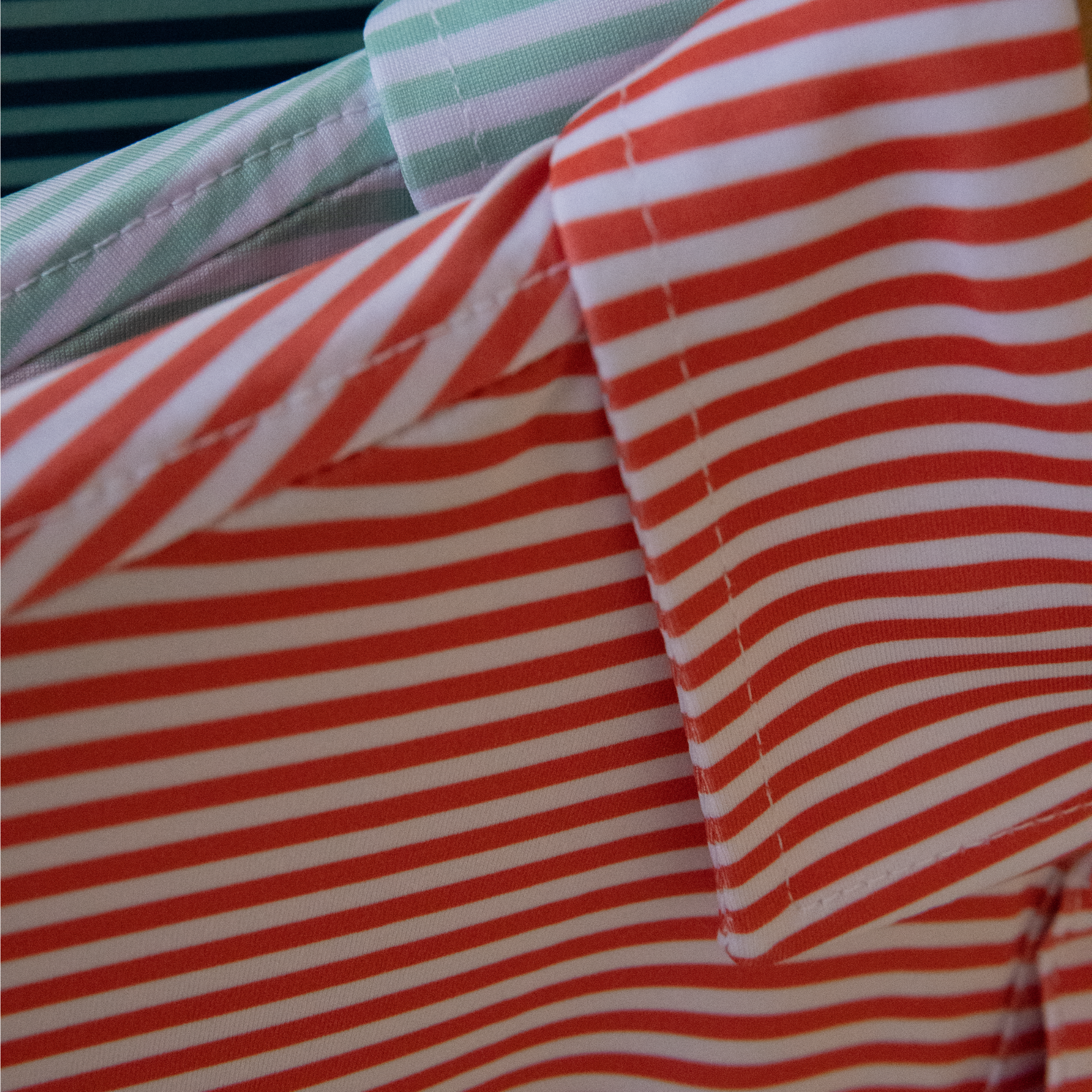 The Jackson Polo - White / Coral Mist